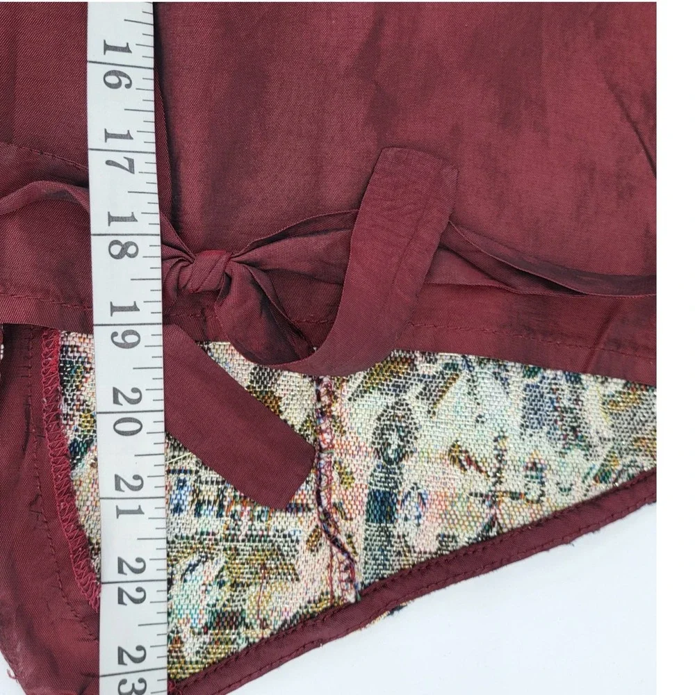 Vintage White Stag Women's Holiday‎ Winter Scene Tapestry Vest Size Large